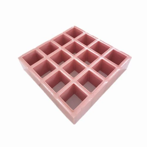 Grătarul din plastic turnat