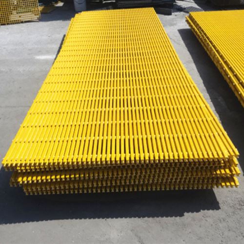 Pardoseli din fibra de sticla